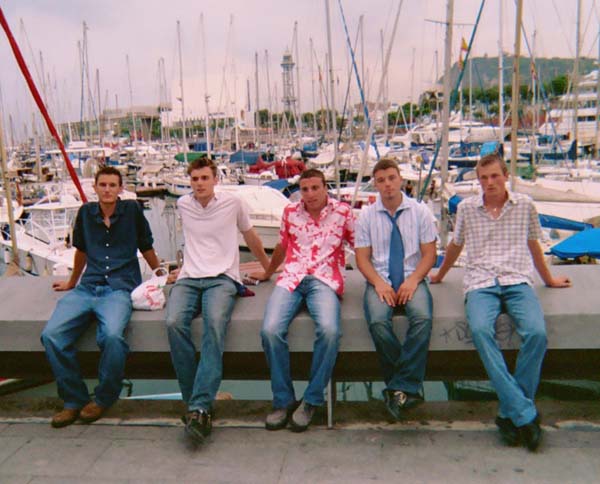 Espagne 046 - 5 garçons plein d'avenir