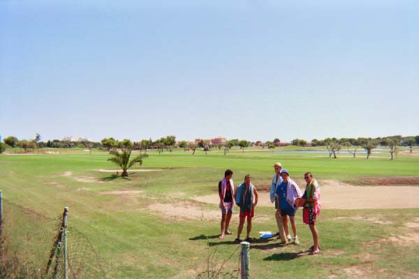 Espagne 063 - Les vilains traversent le golf